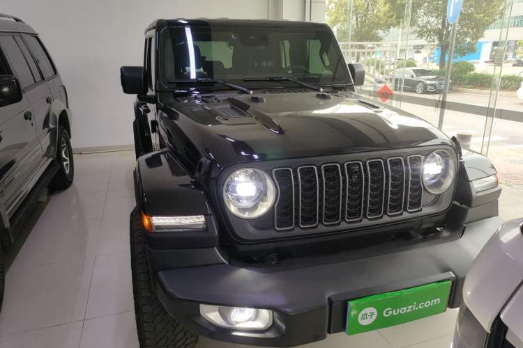 Used Jeep Wrangler 2024 2.0T Sahara Four-Door Edition