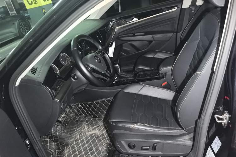 Used Volkswagen Passat 2019 330TSI Elite Edition China VI