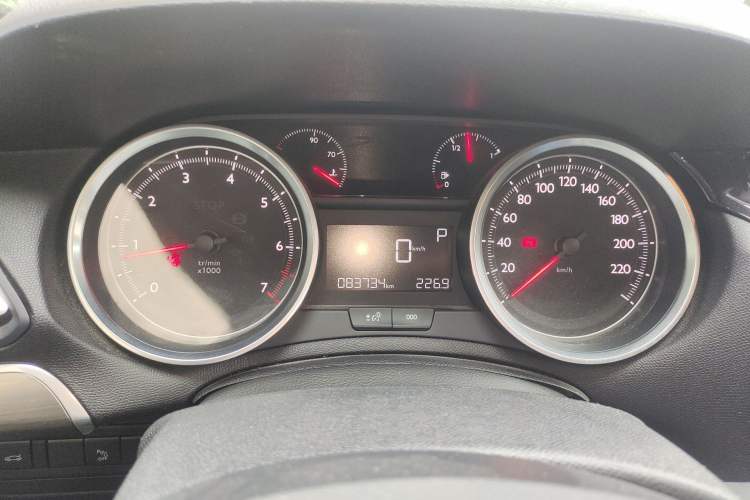 Used Peugeot 408 2015 1.2T Automatic Luxury Edition Instrument Cluster