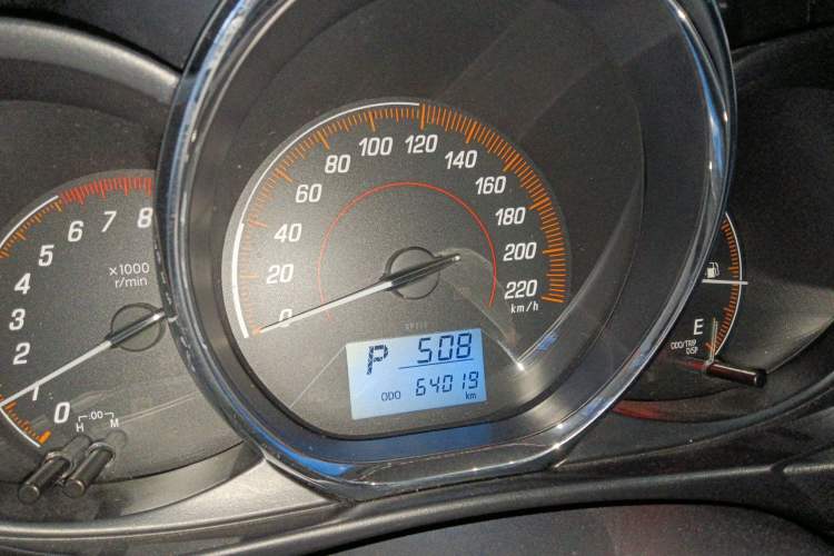 Used Toyota YARiS L Zhi Xiang 2021 1.5L CVT Leading Edition Instrument Cluster