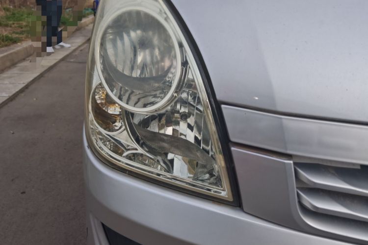 Used Wuling Rongguang S 2022 1.2L Standard Model Window-Sealed Car with Air Conditioning 2 Seats LSI