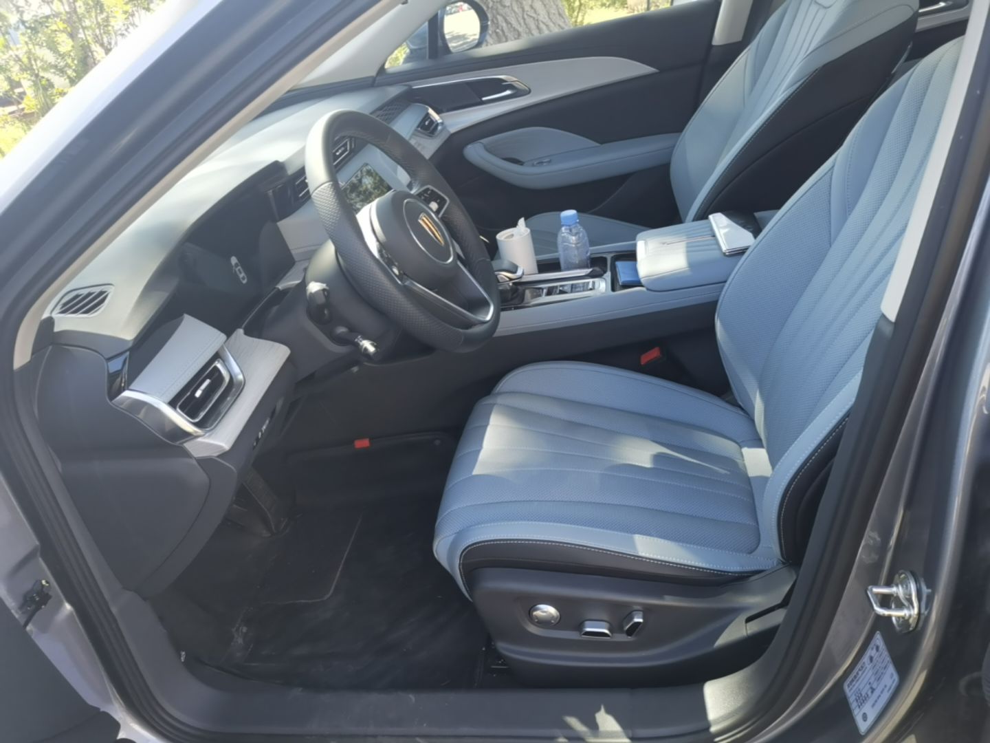Hongqi H5 PHEV 2025 170 Super Hybrid Version — снимка 19