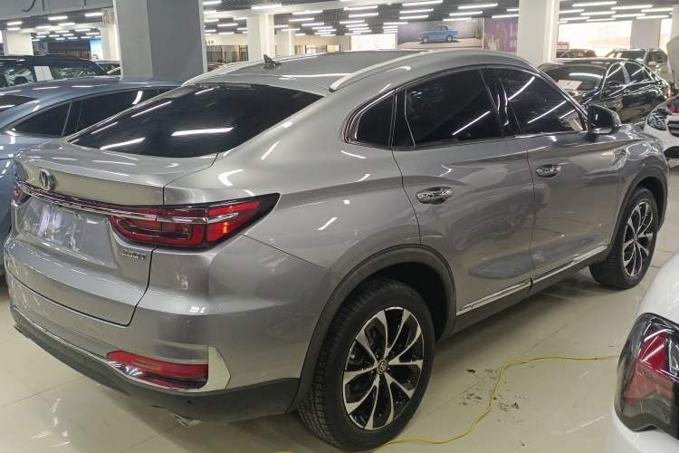 Used CHANGAN CS85 COUPE 2019 1.5T DCT Dynamic Version China VI Standard
