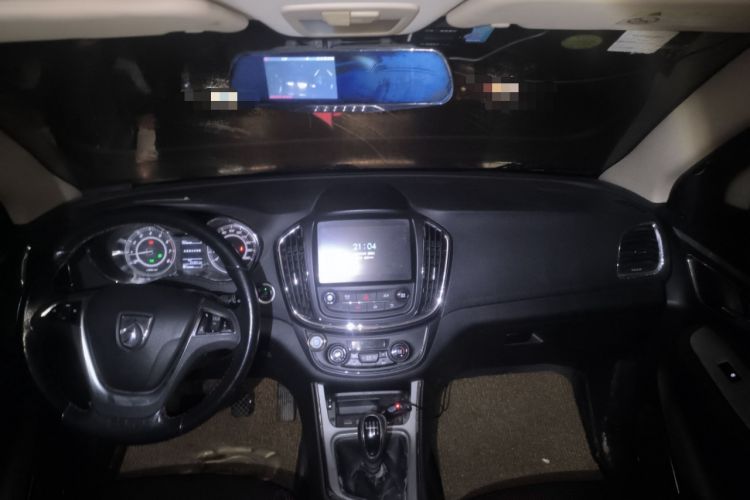 Used Baojun 560 2016 1.5T Manual Luxury Model
