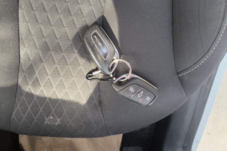 Used Roewe i5 2020 1.5L Automatic 4G Connected Linghao Edition