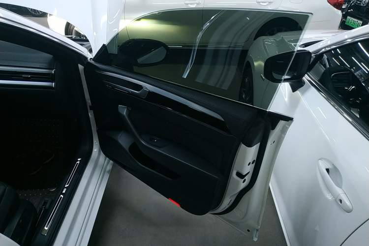 Used Volkswagen FAW-Volkswagen CC 2021 380TSI Striking Edition 30th Anniversary Model