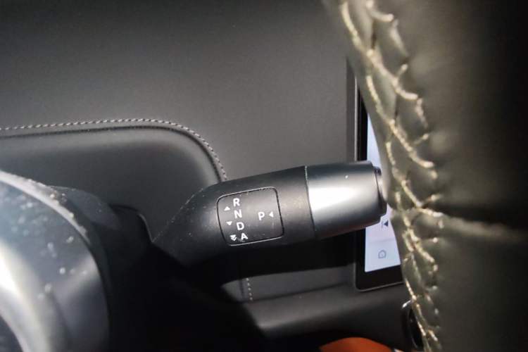 Used Li Auto L8 2023 Air model
