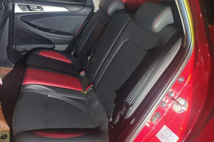 Used CHANGAN Eado 2016 1.6L Manual CarHome Custom Edition China IV Standard Left Rear Seat