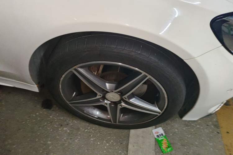 Used Mercedes-Benz C-Class 2015 C 200 station wagon