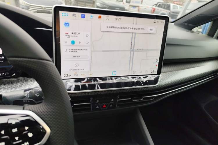 Used Volkswagen Golf 2025 300TSI R-Line
