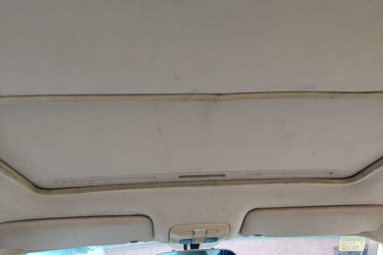 Used Brilliance V5 2012 1.5T Automatic Two-Wheel Drive Luxury Version