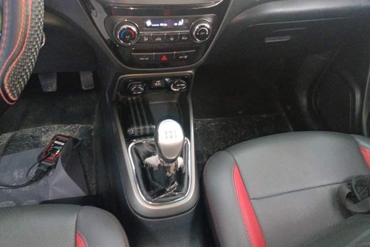 Used Changan CS15 2016 1.5L Manual Fashion Edition