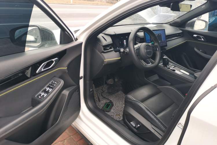 Used Lynk & Co 03 2023 2.0TD DCT JingPro
