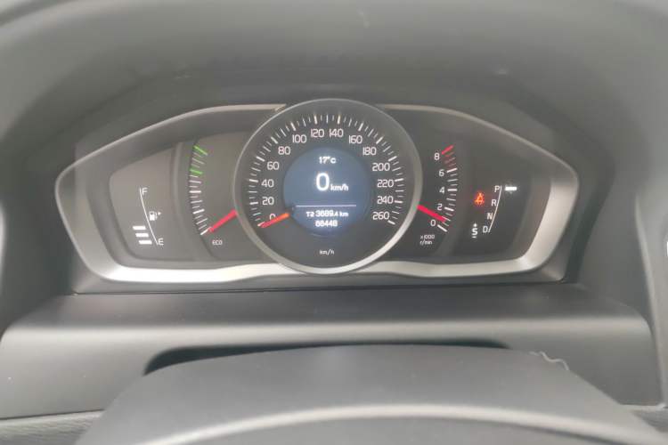 Used Volvo XC60 2014 T5 Smart Edition