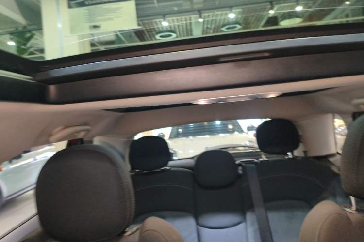 Used MINI 2016 1.5T COOPER Five-Door Edition