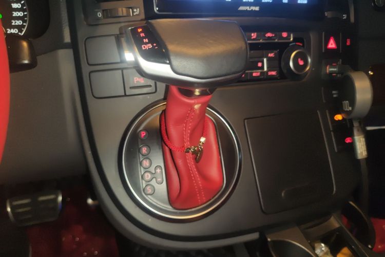 Used Volkswagen Multivan 2012 2.0 TSI Four-Wheel Drive Deluxe Edition
