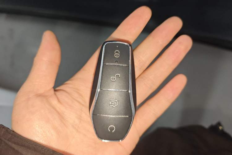 Used BYD Han L 2025 DM-p Four-Wheel-Drive LiDAR Flagship Model