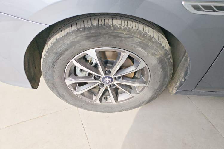 Used BYD Qin PLUS 2024 HONOR Edition DM-i 55KM Leading Model
