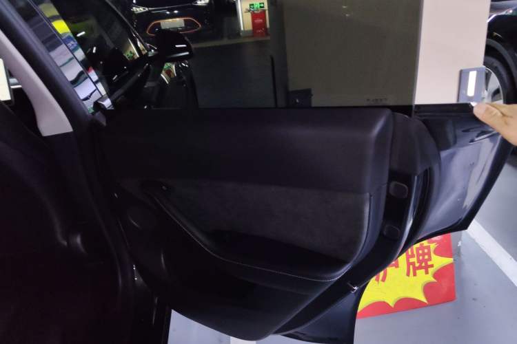 Used Tesla Model Y 2024 Rear-Wheel-Drive Version
