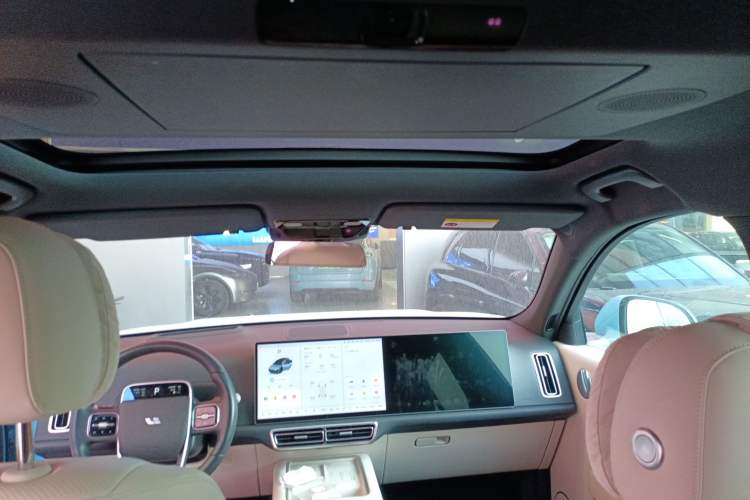 Used Li Auto L7 2024 Ultra Model
