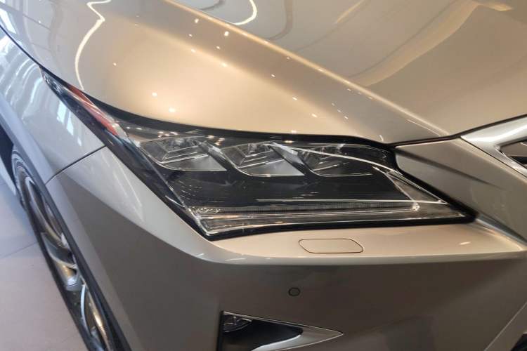 Used Lexus RX 2016 300 4x4 Elegant Edition China V-standard Exterior 3