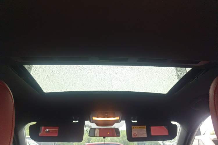 Used MG 5 2022 180 DVVT CVT Youth Luxury Edition
