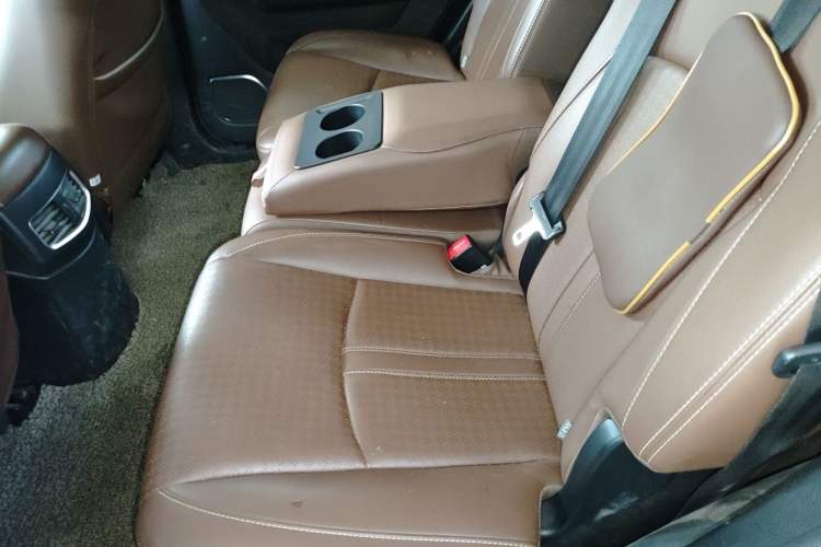 Used BYD S7 2016 2.0T Automatic Prestige Edition Left Rear Seat