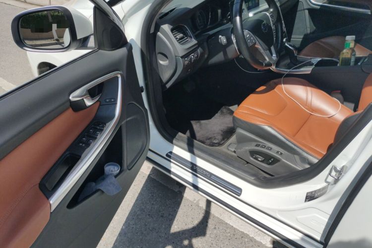 Used Volvo V60 2015 T5 Zhiya Edition Driver Seat