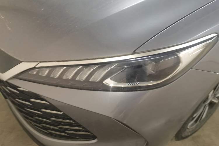 Used BYD Qin PLUS 2025 DM-i Smart Drive 120KM Superior Model