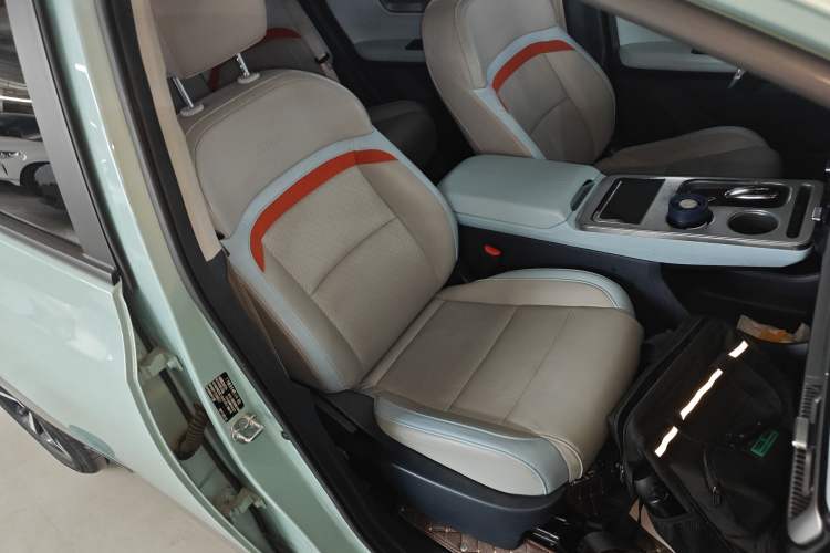 Used AION Y 2022 Plus 70 Smart Edition
