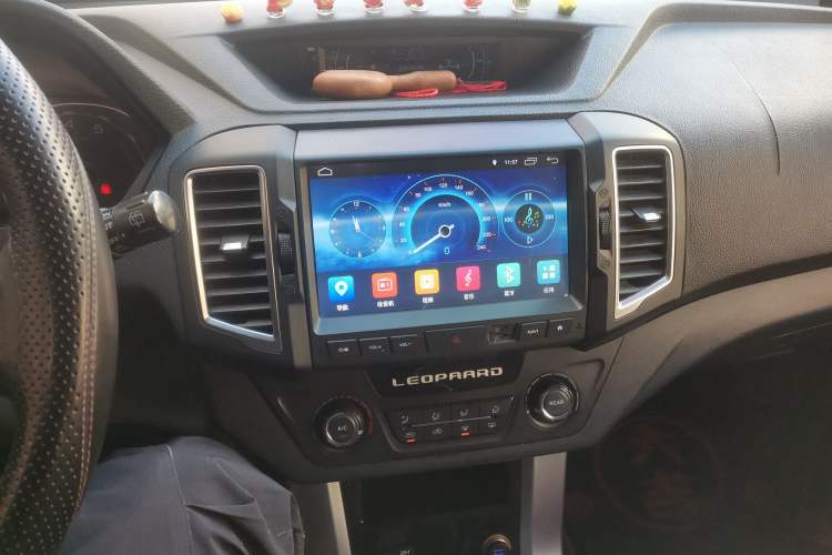 Used Leopaard Q6 2015 2.4L Manual 4x4 Excellence Edition