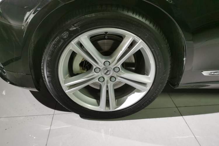 Used Volvo S90 2019 T5 Zhiyi Edition Exterior 4