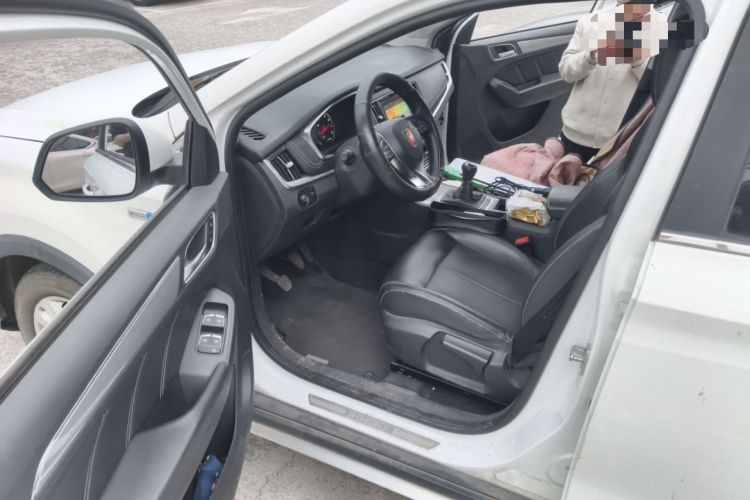 Used Roewe RX5 2016 20T Two-Wheel Drive Manual Flagship Edition