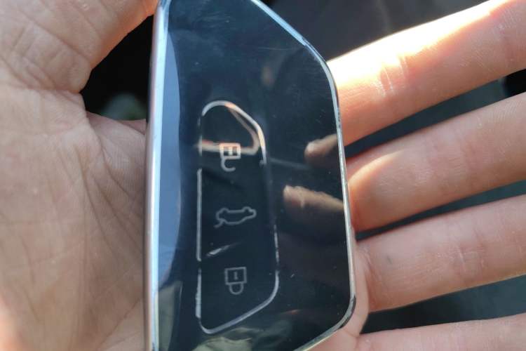 Used Volkswagen ID.4 CROZZ 2022 Pure Edition Limited Edition Vehicle Key