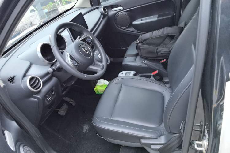 Used ORA Black Cat 2021 351 km Standard Version Left Front Seat