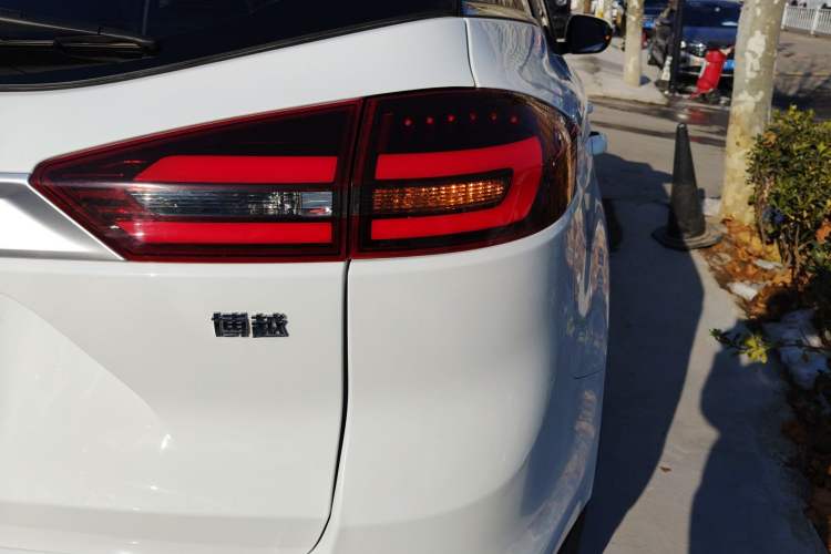 Used Geely Auto Emgrand X7 Sport 2021 1.8TD DCT Two-Wheel Drive Asian Games Comfort Edition