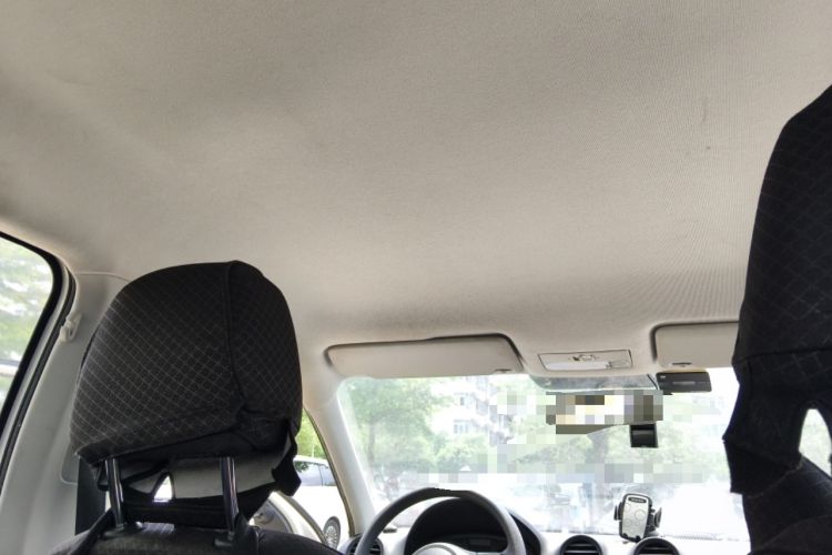 Used Volkswagen Jetta 2013 1.6L Manual Fashion Edition Headliner