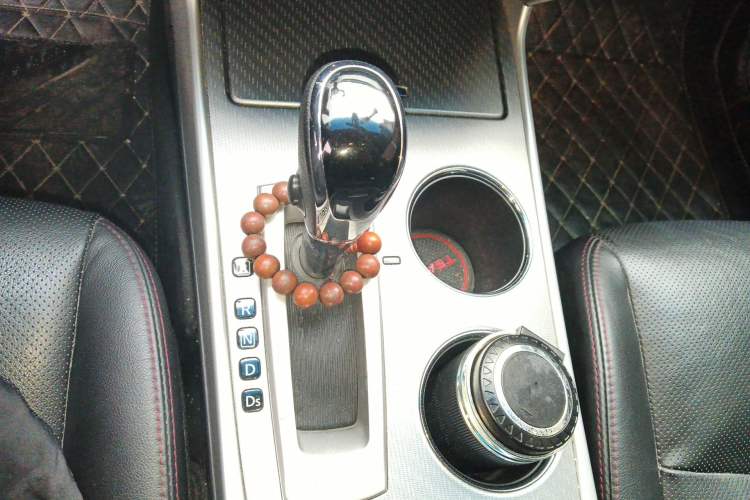 Used Nissan Teana 2016 Revised Version 2.0L XL Comfort Edition Gear Lever