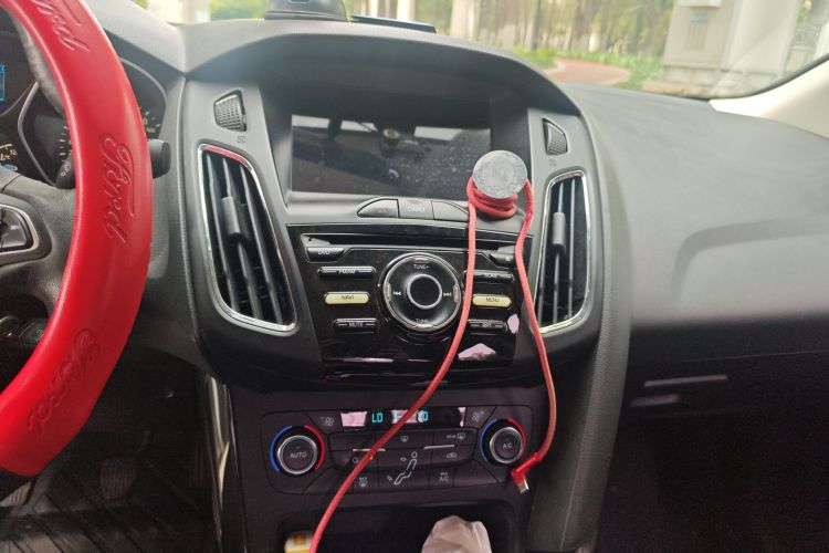 Used Ford Focus 2017 Hatchback EcoBoost 125 Manual – Ultra-Performance Style SmartDrive Edition