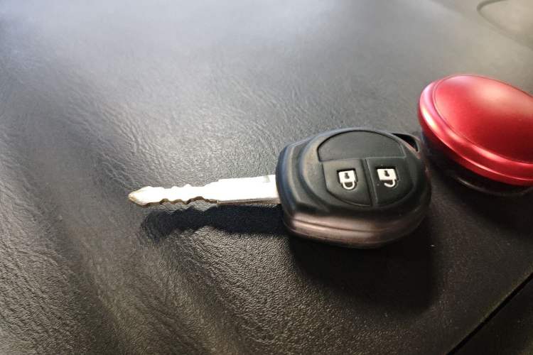 Used Suzuki Jimny 2011 1.3 AT