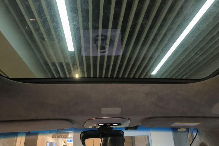 Used Zeekr MIX 2025 Long-Range Intelligent Driving Edition
