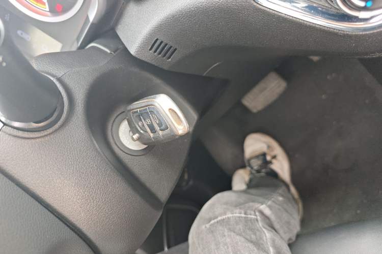 Used Soueast DX5 2021 1.5T CVT Luxury Version