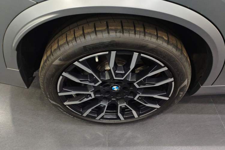 Used BMW X5 2023 xDrive 40Li M Sport Night Edition Package
