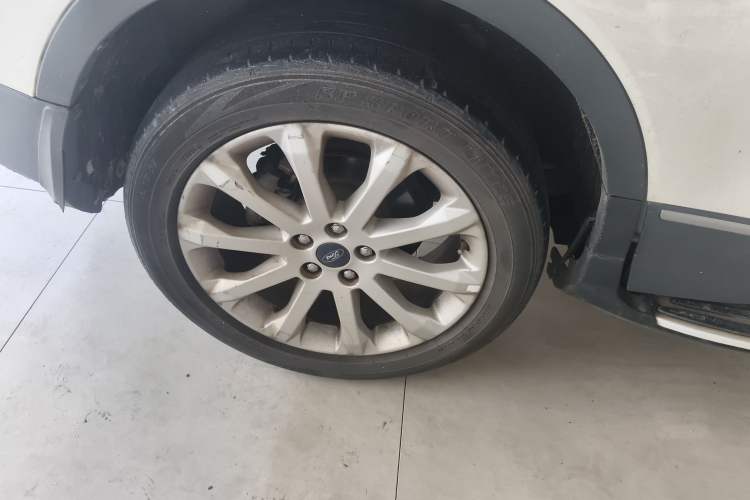 Used Ford Kuga 2015 1.5L GTDi Four-Wheel-Drive Elite Model