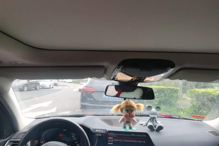 Used BMW 3 Series 2022 330i M Sport Night Edition Headliner