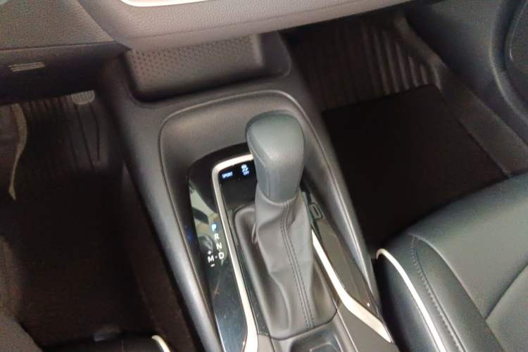 Used Toyota Levin 2019 185T CVT Luxury Edition China VI Standard Gear Lever