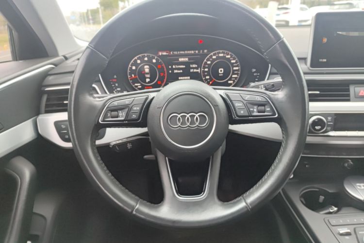 Used Audi A4L 2019 40 TFSI Fashion Edition China VI Emission Standard
