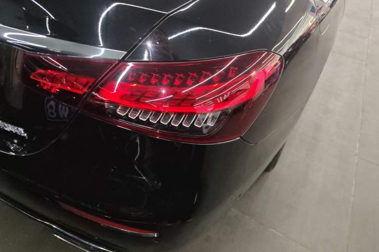 Used Mercedes-Benz E-Class 2023 Updated E 300 L Luxury Edition
