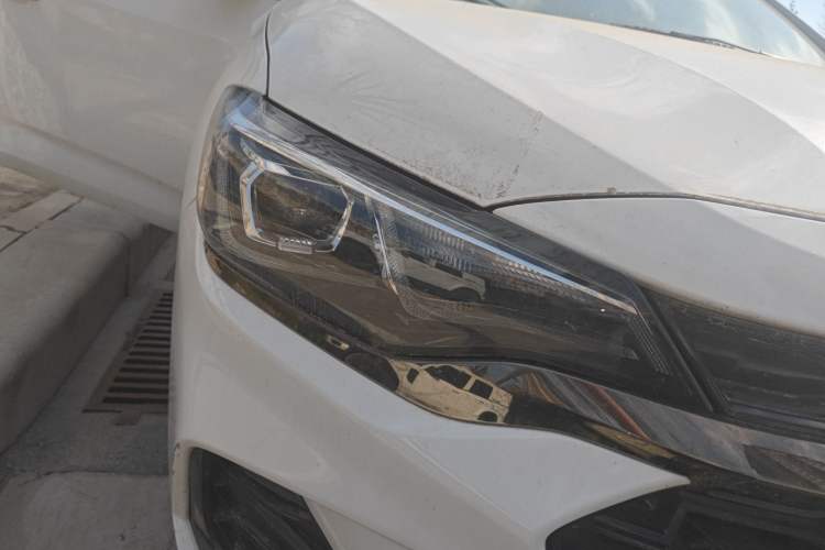 Used Chevrolet Monza 2019 RS 330T Automatic Comfort Edition China VI Standard