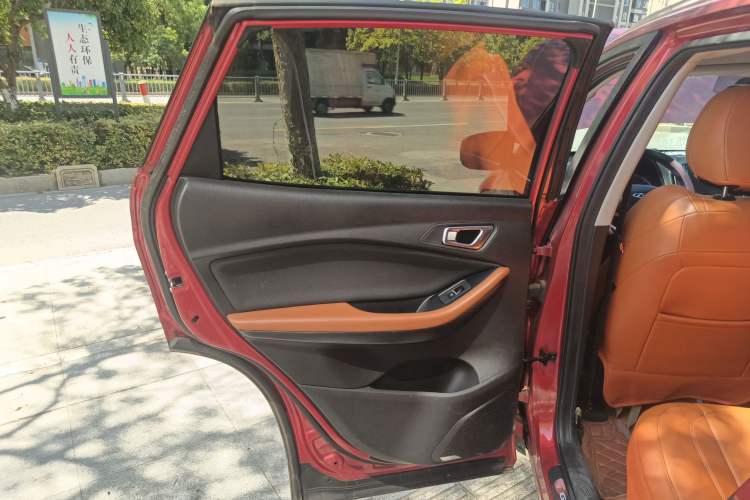 Used Chery Tiggo 7 2016 2.0L CVT YAOZHEN Edition